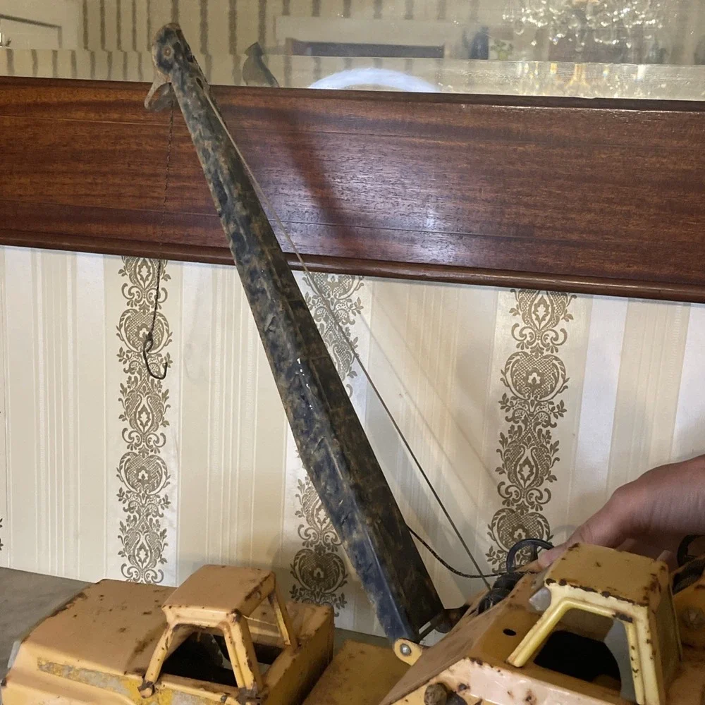Nylint Road‎ Builders 1950s 1960s Yellow Metal Steel Crane WORKING Distressed